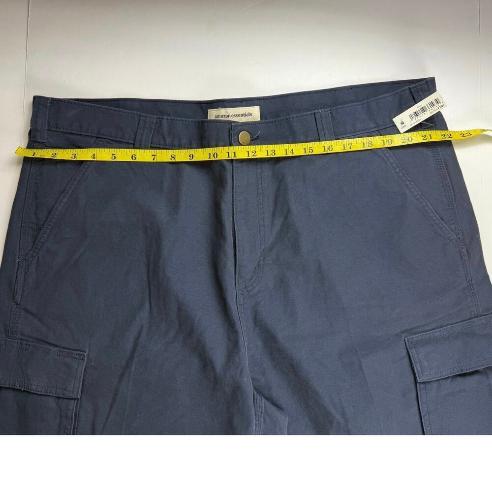 Amazon Essentials Cargo Shorts - Size 40W - Navy Blue - Picture 3 of 8